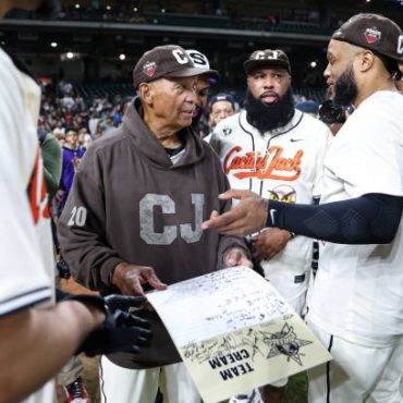 reggie-jackson-exposes-racism-in-sports-during-rickwood-field-return.