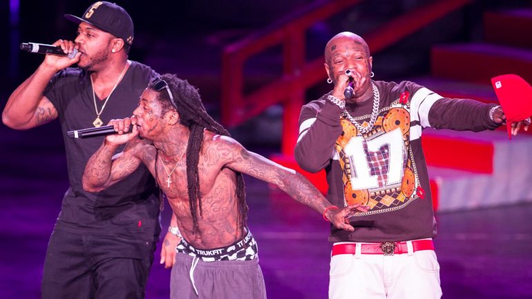 lil-wayne,-baby,-cash-money-reunion-at-essence-fest:-a-disaster-unveiled.