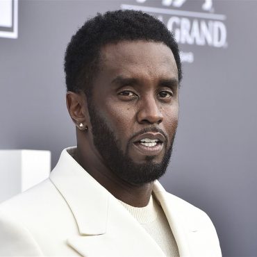 diddy-accused-of-flaunting-his-wealth,-as-cassie-lawyers-call-him-out.