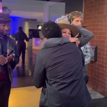 fans-react-to-michael-ealy’s-‘menacing’-hug-with-meagan-good,-leaving-jonathan-majors-fuming.