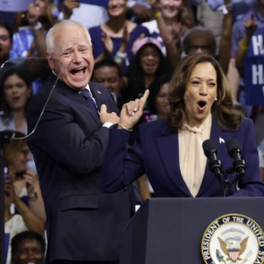 kamala-harris-chooses-tim-walz-as-running-mate:-a-strategic-move-to-win-over-the-working-class.
