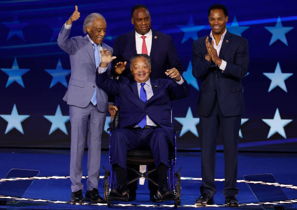 democratic-convention-2024:-rev-jesse-jackson-honored-amidst-historic-celebrations.