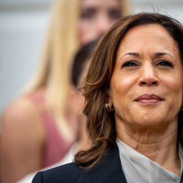 defending-kamala-harris:-protecting-and-uplifting-black-women-in-america.