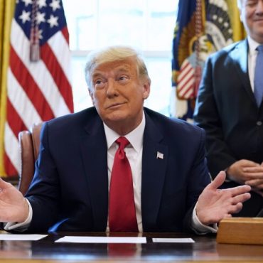 could-donald-trump-serve-a-third-term?-constitutional-limits-and-political-fears.