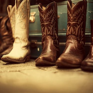 top-tips-to-enjoy-healthy-feet-in-2025.