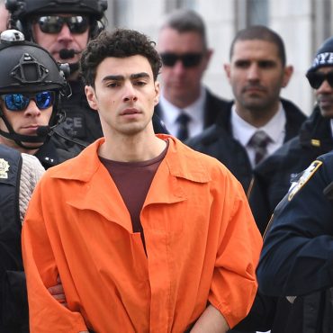 understanding-privilege-in-america:-how-luigi-mangione-and-social-hierarchies-shape-society.