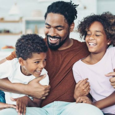 why-fatherhood-in-‘the-lion-king’-remains-powerful-after-30-years.