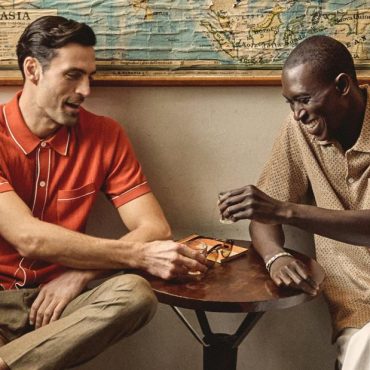 a-head-to-toe-guide-of-how-men-should-dress-this-spring,-and-where-they-should-shop
