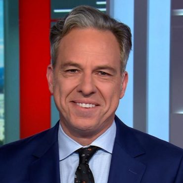 ‘difficult-to-say-with-a-straight-face’:-tapper-reacts-to-fox-news’-statement-on-settlement