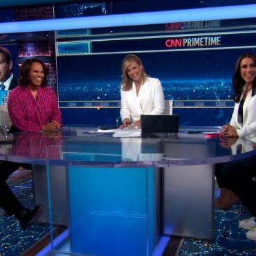 ‘my-stomach-is-hurting-from-laughing’:-hear-panelist’s-reaction-to-desantis’-threat-to-disney