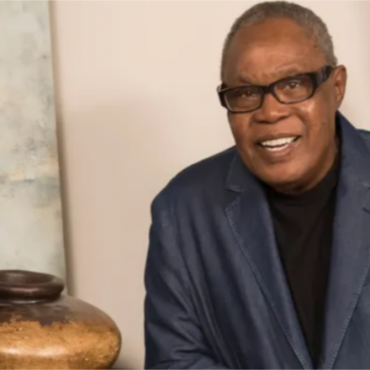 sam-moore,-soul-man-of-sam-&-dave,-dies-at-89:-remembering-the-legendary-voice-behind-‘soul-man’.