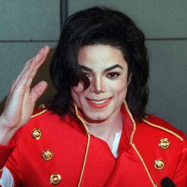 10-michael-jackson-songs-any-music-lover-should-listen-to-for-black-history-month.