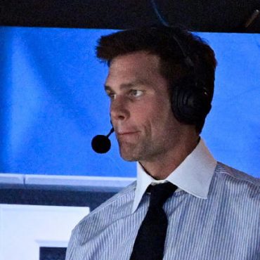 eagles’-super-bowl-victory-highlights-sportsmanship-as-tom-brady-reflects-on-defeat.