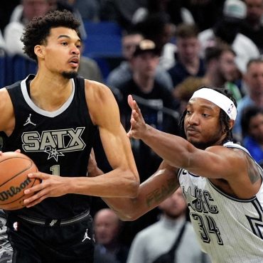 spurs’-victor-wembanyama-out-for-season-with-shoulder-injury:-what’s-next?.