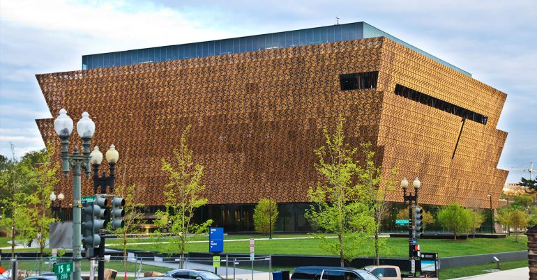 smithsonian-under-siege:-donald-trump’s-executive-order-sparks-outrage-over-black-history-museum.