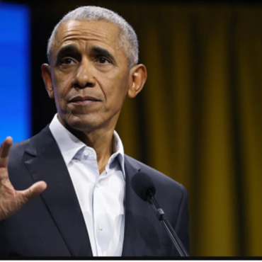 barack-obama-blasts-texas-redistricting,-critics-recall-his-own-illinois-gerrymander.