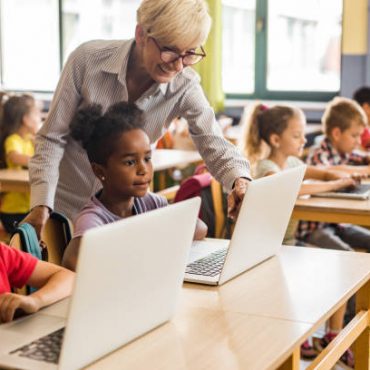 how-education-professionals-can-better-support-students-with-diverse-needs.