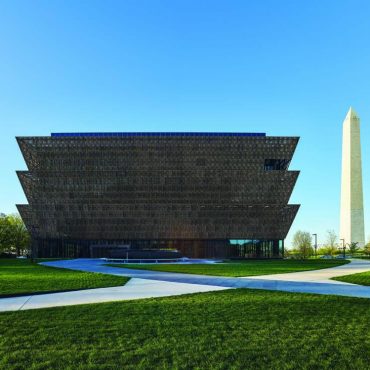 smithsonian’s-african-american-museum:-a-vision-of-faith,-now-under-scrutiny.