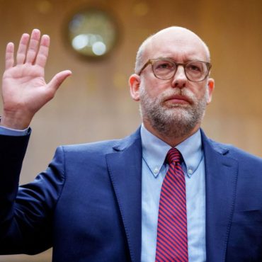 russell-vought,-trump’s-budget-chief,-pushes-pocket-rescission-to-gut-congress’-power.