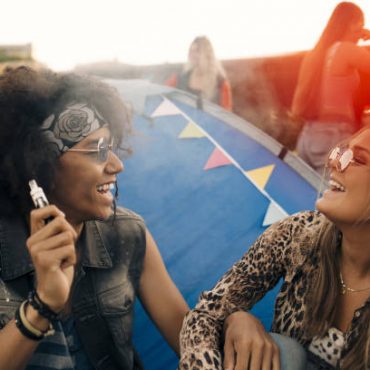 best-pod-vape-kits-if-you’re-quitting-smoking-in-2025.