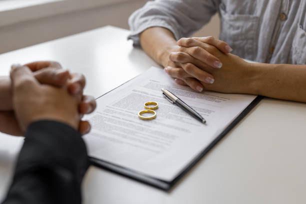the-5-main-stages-of-the-divorce-process-explained.