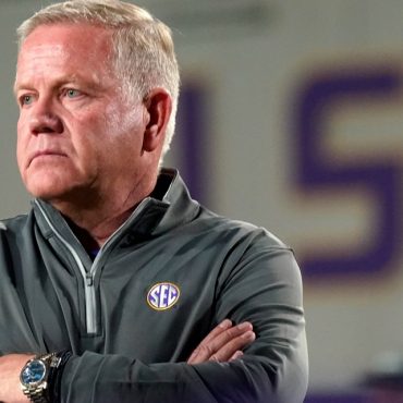 lsu-fires-head-coach-brian-kelly-after-texas-a&m-blowout.