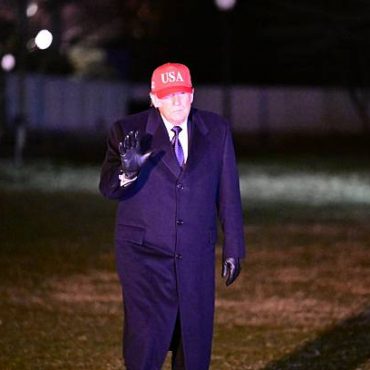 trump’s-war-with-iran-sparks-constitutional-debate-and-global-nuclear-concerns.