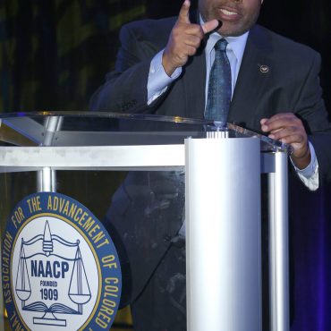 blacks-continue-to-vote-for-their-own-demise.