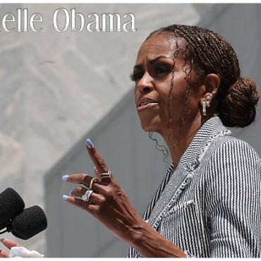 michelle-obama-showed-america-grace-under-fire.