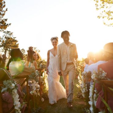 how-to-incorporate-all-those-little-family-traditions-into-your-big-day-beautifully.