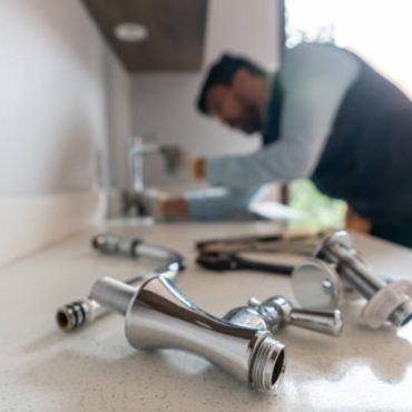 sink-repair-service:-essential-checklist-for-homeowners.